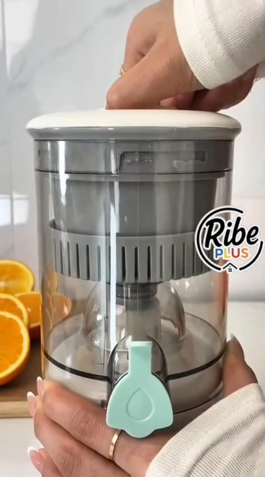 EXTRACTOR DE JUGO RECARGABLE